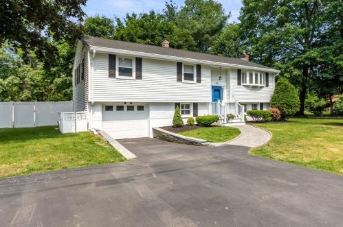 40 Durant Ave, Maynard, MA 01754-1036