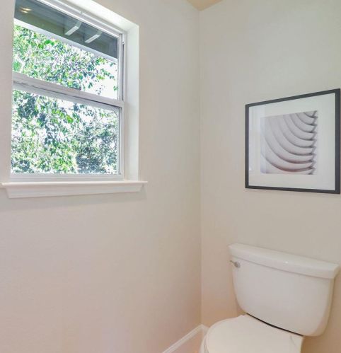 10000 Walter Welsher Ct, Gilroy CA  95020-9704 exterior