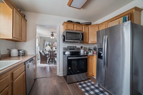 136 9th St, Scanlon MN  55720-1815 exterior