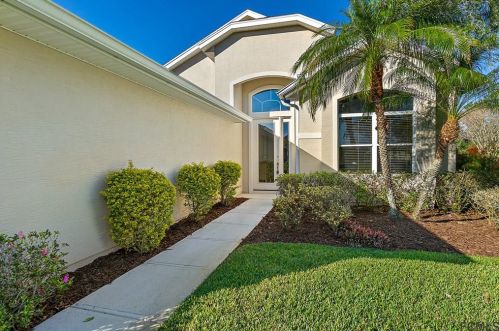 1205 Crown Pointe Ln, Ormond Beach, FL 32174-1463