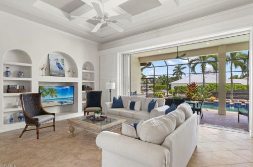1955 Tarpon Rd, Naples, FL 34102-1565
