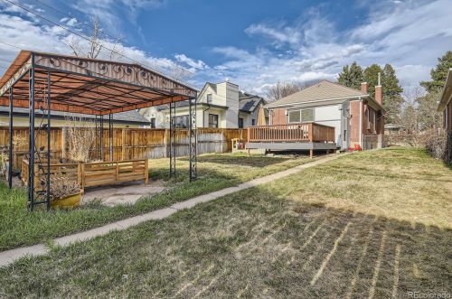 1551 Ogden St, Denver CO 80210-4134 exterior