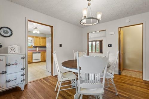 2401 Scrubgrass Rd, Grove City PA  16127-6629 exterior