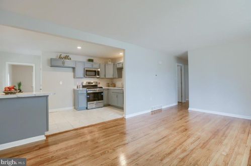 4711 Courtland St, Camp Hill PA  17011-4025 exterior