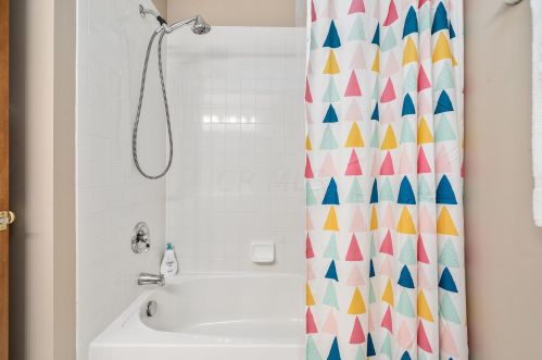 7440 Old Riv Dr, Blacklick OH  43004-7126 exterior