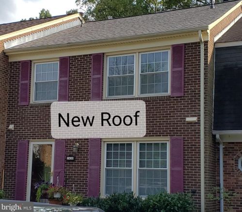 7430 Erska Woods Ct, Springfield, VA 22153-2008