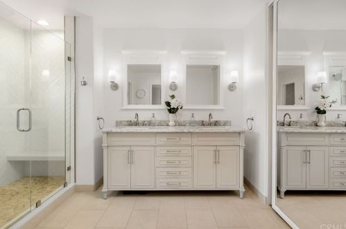 5 Lafayette Ct, Manhattan Beach CA  90266-7212 exterior