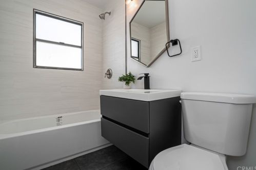 1926 Ensenada St, Lemon Grove CA  91945-3738 exterior