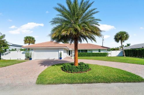 1160 Coral Way, West Palm Beach, FL 33404-2713
