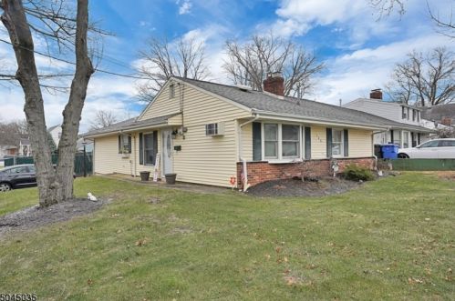148 Mary Ave, Perth Amboy, NJ 08863-1548