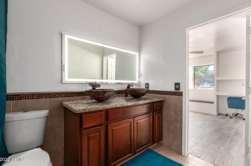 4913 Acoma Dr, Glendale AZ  85306-3828 exterior