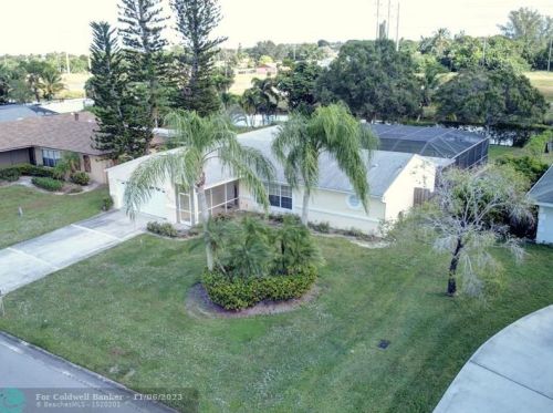 240 Sandpiper Ave, West Palm Beach, FL 33411-2920