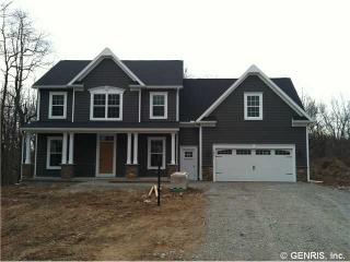28 Tea Olive Ln, Fairport, NY 14450-4701