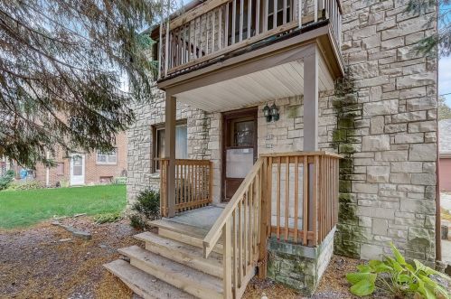 318 Oklahoma Ave, Milwaukee, WI 53207-2645