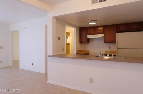 2131 Margaret Ave, Tucson AZ 85716-2722 exterior