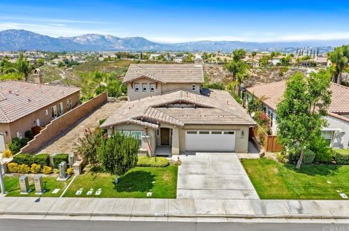 45035 Rutherford St, Temecula CA  92592-5529 exterior