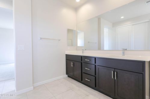 1380 Avenida Kino, Casa Grande AZ  85122-3278 exterior