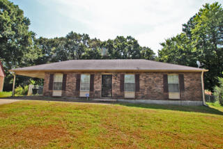 3147 Golden Oaks Cv, Memphis, TN 38118-1716