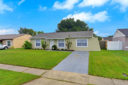7717 Pine Hawk Ln, Orlando, FL 32822-7609