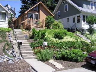 5132 Saint Paul Blvd, Rochester, NY 14617-1117