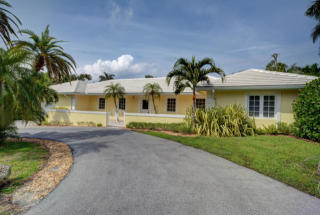 1227 Crestwood Dr, Delray Beach, FL 33483-7211