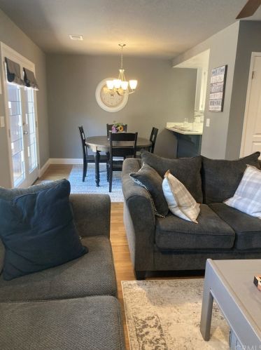 1087 James Way, Pismo Beach CA  93420-1507 exterior