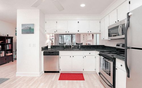 1031 Marsh Court Ln, Mount Pleasant SC  29464-3335 exterior