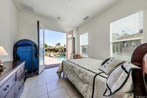 9 Loch Ness Lake Ct, Rancho Mirage CA  92270-5811 exterior