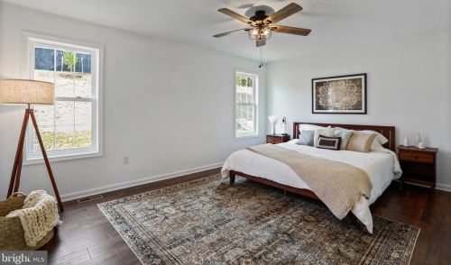 1198 Happy Ridge Dr, Front Royal VA  22630-5302 exterior