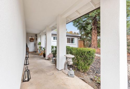 8435 Ahrentzen Ct, Citrus Heights CA  95610-2724 exterior