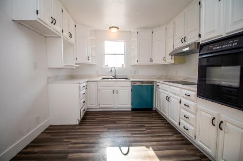 11841 Youngstown Rd, Turlock CA  95380-9635 exterior