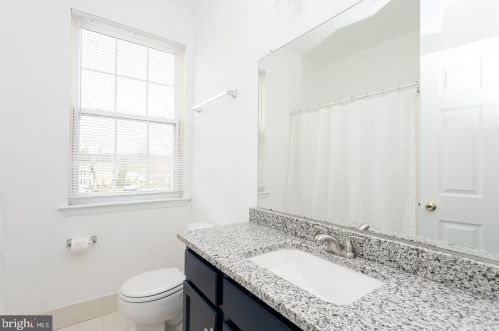 313 William Taft Ave, Downingtown PA  19335-3097 exterior