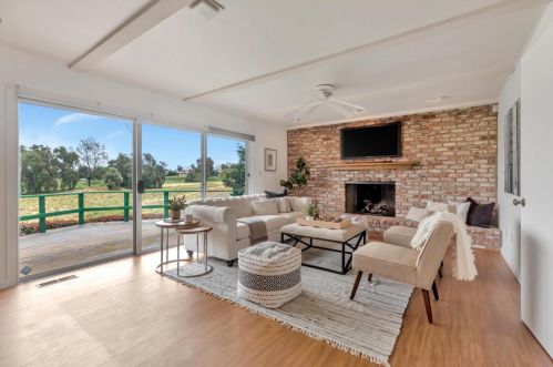 231 Donald Dr, Hollister CA  95023-6361 exterior