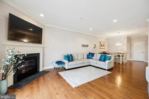 3524 Muirwood Dr, Newtown Square PA  19073 exterior