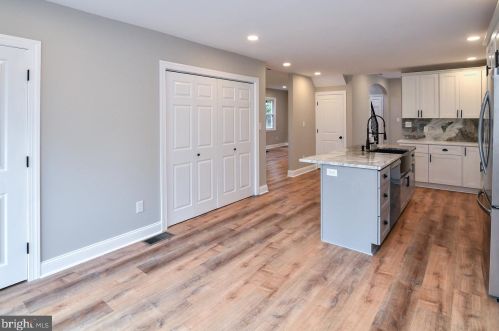 380 Ivy Mills Rd, Glen Mills PA  19342-1424 exterior