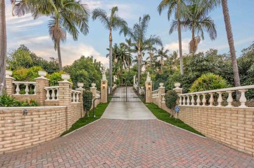3325 Buena Creek Rd, Vista, CA 92084-7405