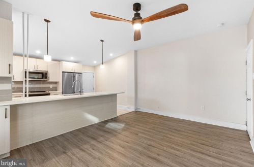 1005 Yates Ave, Boothwyn PA  19061-4636 exterior