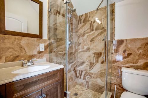 31 41 St, Bayonne NJ  07002-4803 exterior