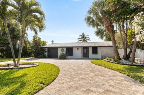 625 115th Ave, Saint Petersburg, FL 33706-3049