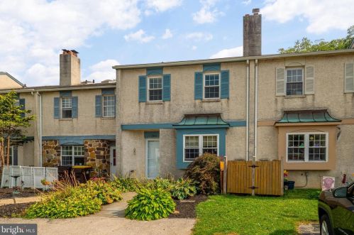 2492 Fieldcrest Ave, Norristown, PA 19403-5117