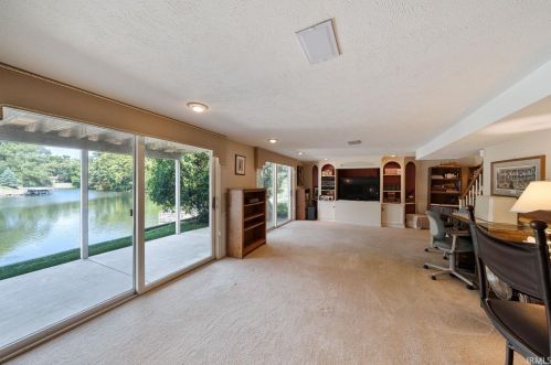 524 Rivers Edge Ct, Mishawaka IN 46544-4173 exterior