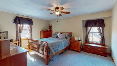 20 Glendale St, Worcester MA 01602-2841 exterior