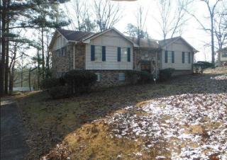 628 Briarwood Dr, Bessemer, AL 35022-4509