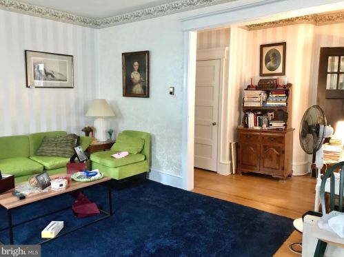 6 Lexington Ave, Camden NJ  08109-2014 exterior