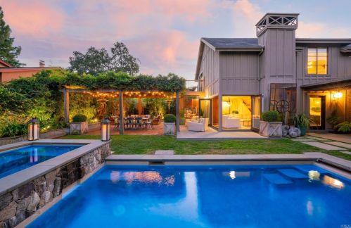 1969 Yountville Cross Rd, Yountville, CA 94599-1289
