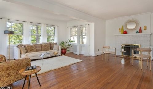 232 Grove St, Montclair, NJ 07042-4212