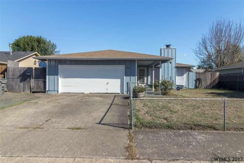 3306 Columbine St, Lebanon, OR 97355-1511