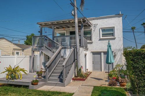 8816 La Mesa Blvd, La Mesa CA 91942-5406 exterior