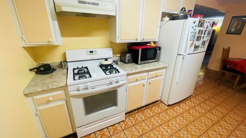 13695 Nahum Dr, Desert Hot Springs CA  92240-6019 exterior