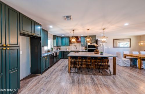 3626 Wescott Dr, Glendale AZ  85308-2332 exterior